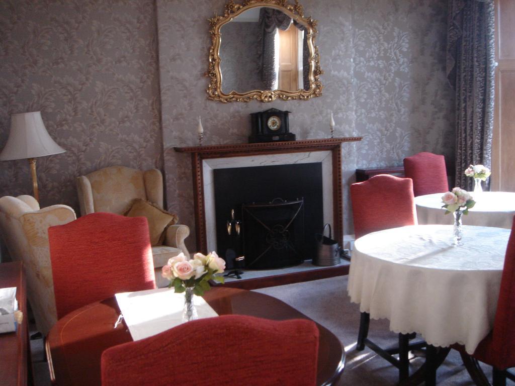 St David'S Guesthouse Haverfordwest Esterno foto