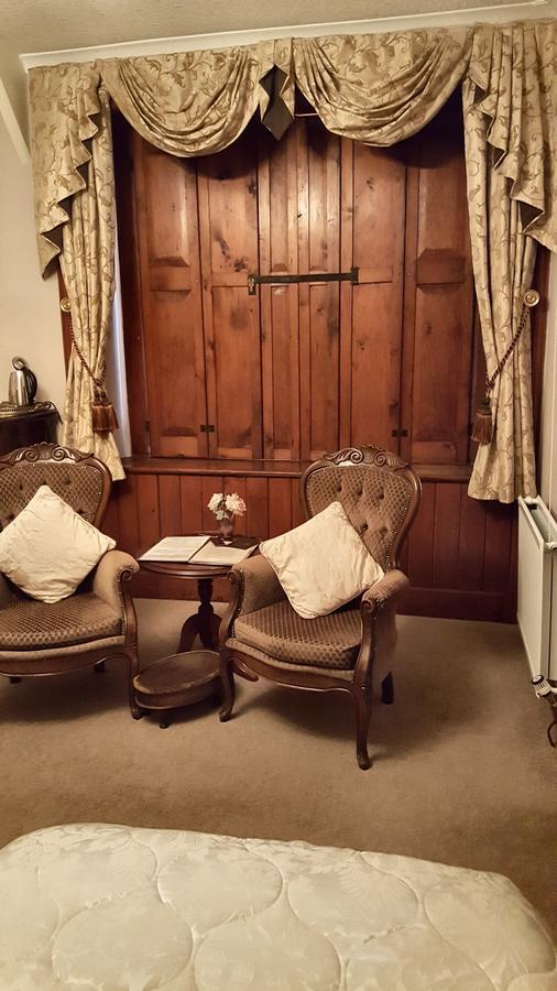 St David'S Guesthouse Haverfordwest Esterno foto